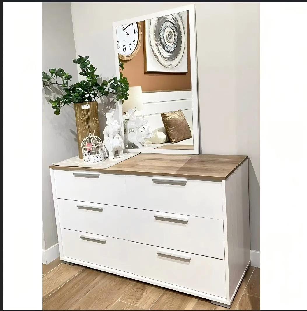 MODERN WARDROBE WITH A MELAMINE FINISH